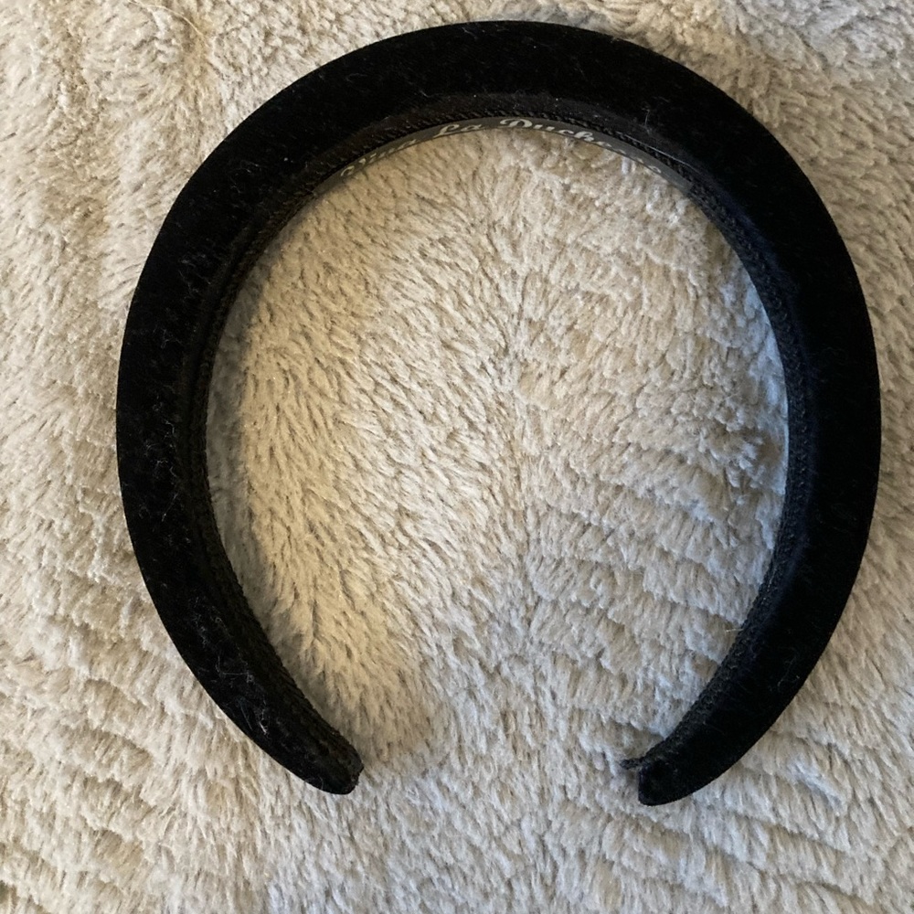 Black Padded Velvet Headband